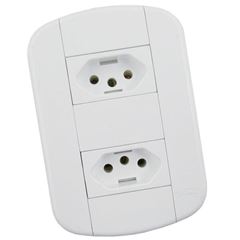2 TOMADAS PADRAO 2P+T DIST 20A C/P BLANC+ - (10 UN P/CX) FAME